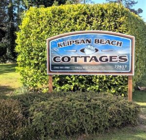 klipsan beach cottages sign